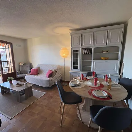 Tranquille, Vue - 4 Pers. - Fr-1-226a-217